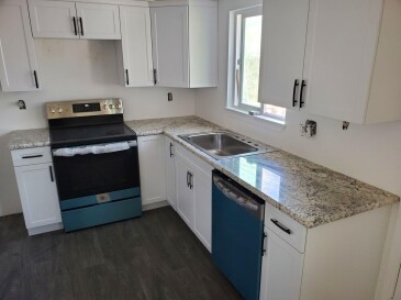 2008279 Granite White Springs