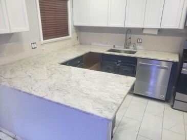 2106206 Granite Thunder White