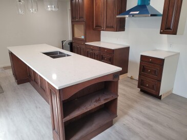 2010181 Quartz Hanstone Whistler