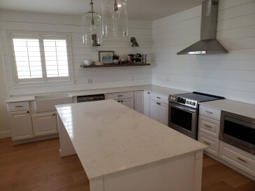 2107987 Quartz MSI Fairy White