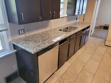 2105301 Granite Ashen White