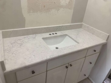 2007056 Quartz Karis Viatera