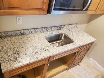 2009606 Quartz Hanstone Aura