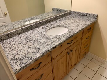2101309 Granite Ashen White