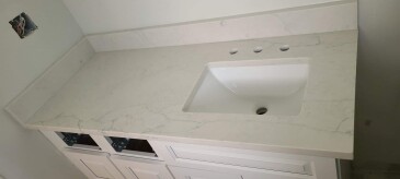 2107592 Quart Della Terra Silver Stallion