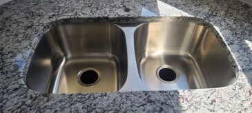 2108417 Granite Ashen White sink