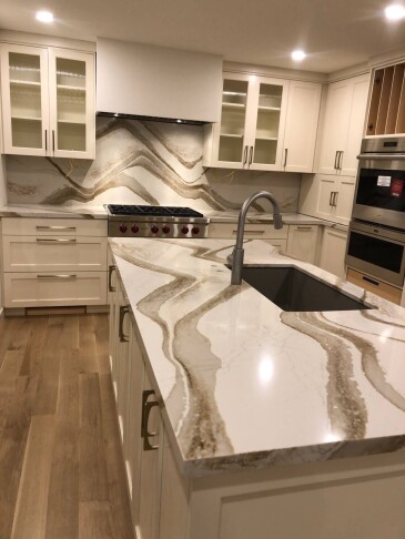 2005232 Quartz Cambria Brittanicca Gold