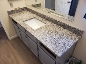 2102587 Granite Azul Platino