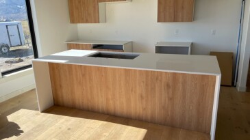 2108769 Quartz One Quartz Simply White