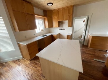 2005614 Quartz MSI Calacatta Arno