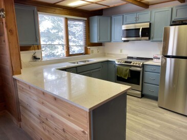 2007219 Quartz One Quartz Chipped Ice