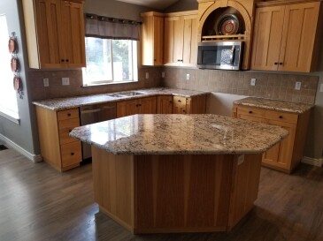 2005431 Granite Bianco Antico