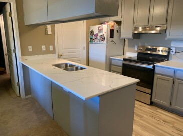 2010209 Quartz MSI Calacatta Laza