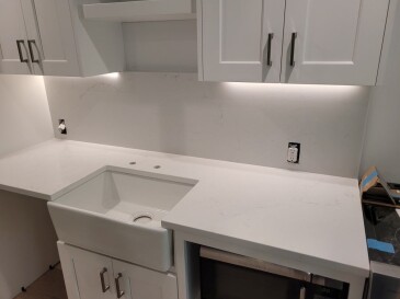 2105893 Quartz Della Terra Portofino Classico