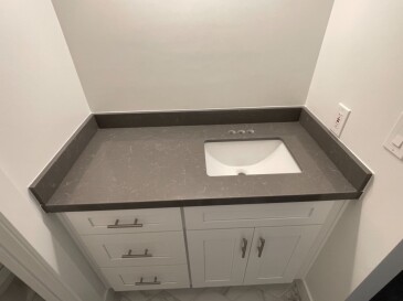 2009799 Quartz Della Terra Metropolis Dark