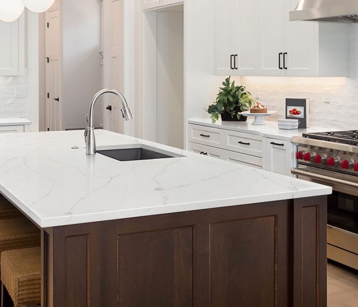 calacatta-ultra-quartz kitchen