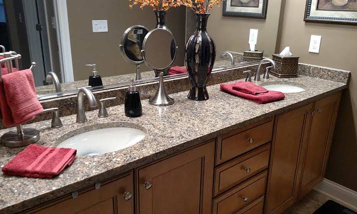 Why You Should Replace Old Bathroom Countertops With Discount