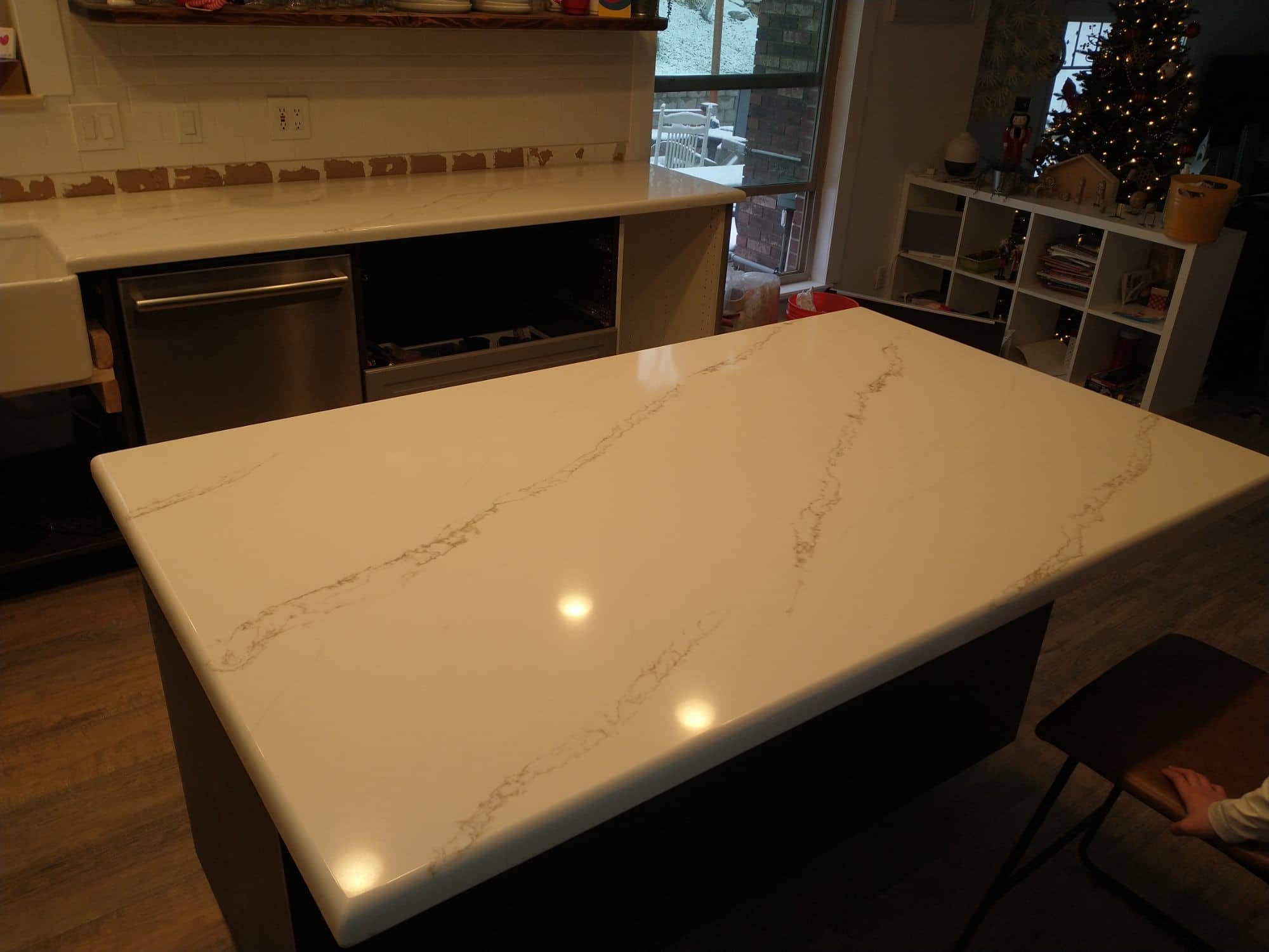 2008424 Quartz MSI Calacatta Arno